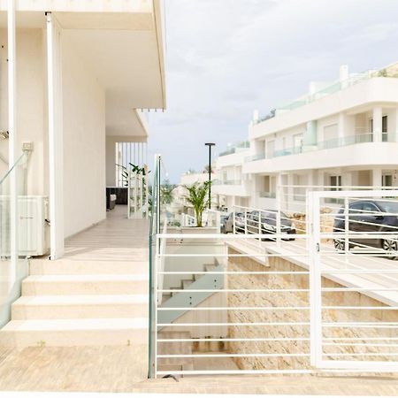 Appartement Apulialux Seaview Prestige Apt / Jacuzzi + Parking à Polignano a Mare Extérieur photo