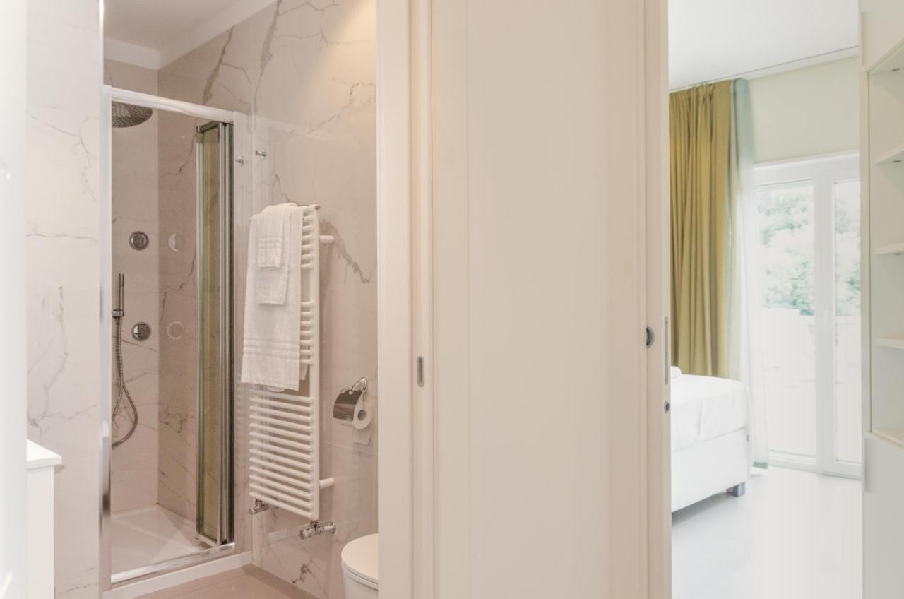 Appartement Apulialux Seaview Prestige Apt / Jacuzzi + Parking à Polignano a Mare Extérieur photo