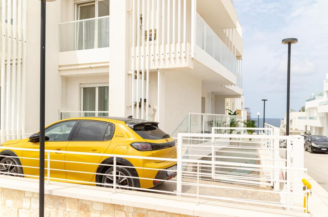 Appartement Apulialux Seaview Prestige Apt / Jacuzzi + Parking à Polignano a Mare Extérieur photo